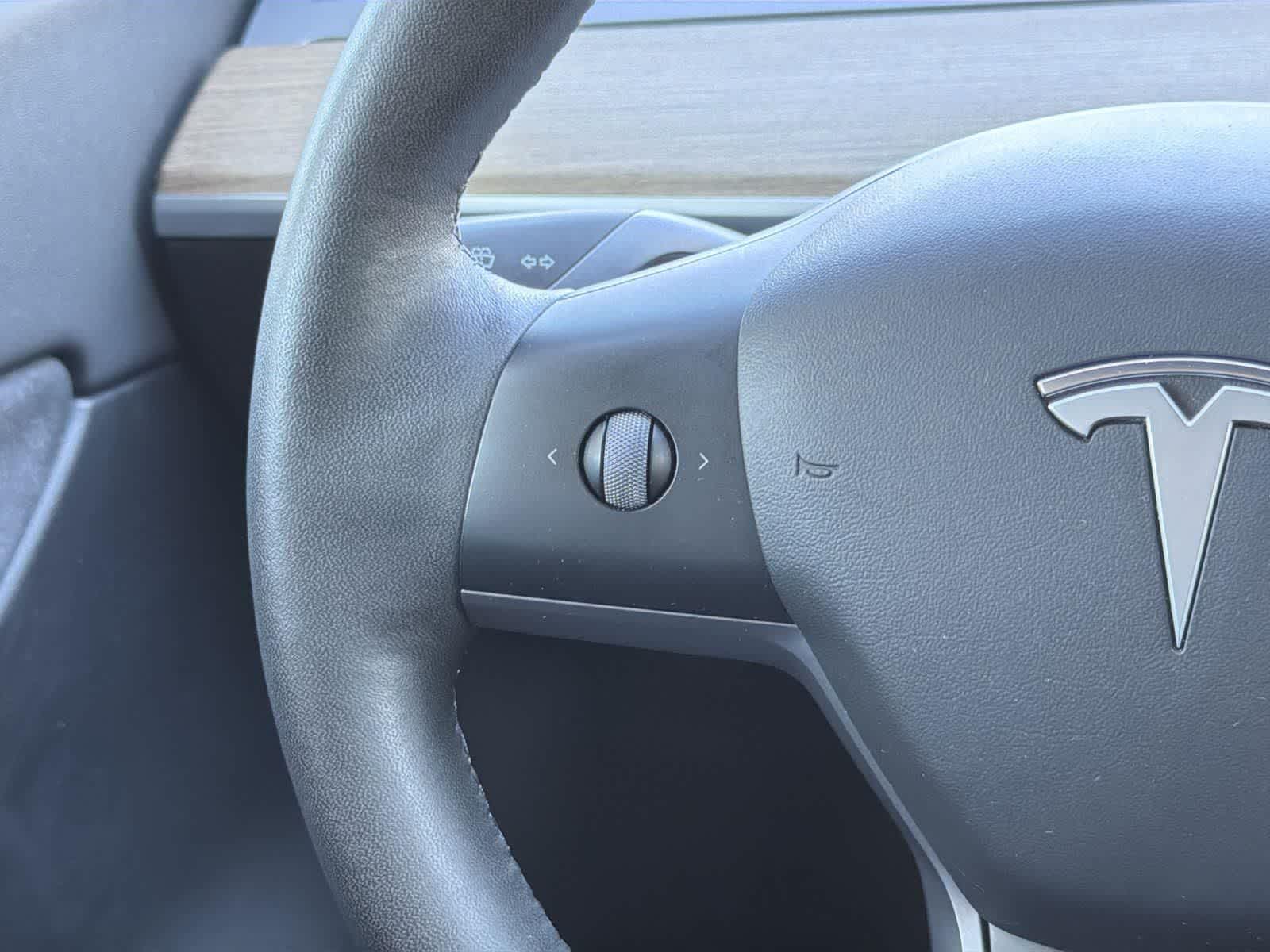 Thumbnail: 2021 Tesla Model Y - 10