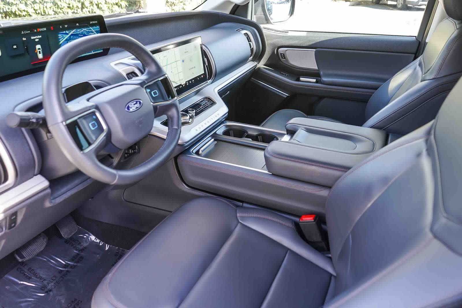 Thumbnail: 2025 Ford Expedition MAX - 19