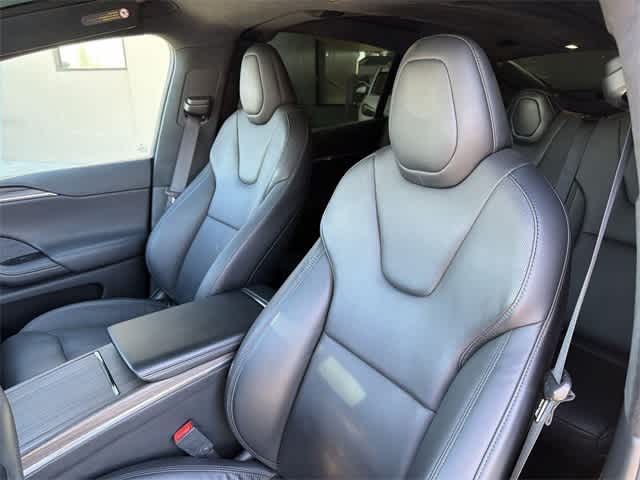 Thumbnail: 2022 Tesla Model X - 26