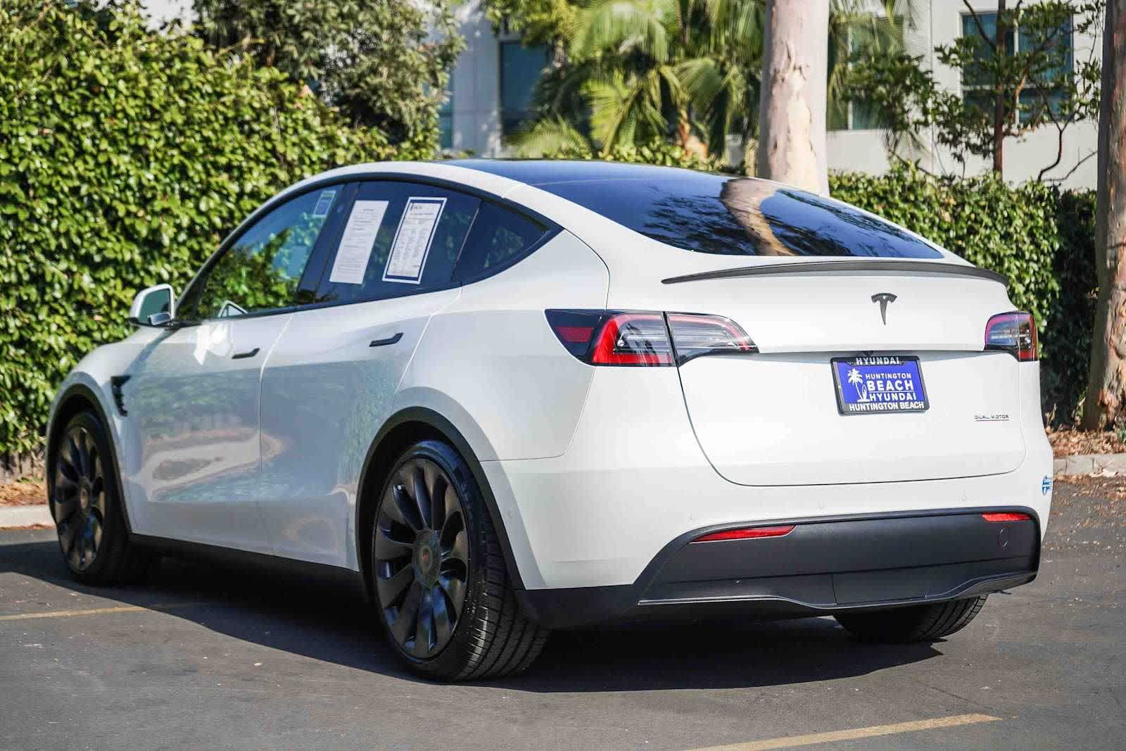 Thumbnail: 2021 Tesla Model Y - 4