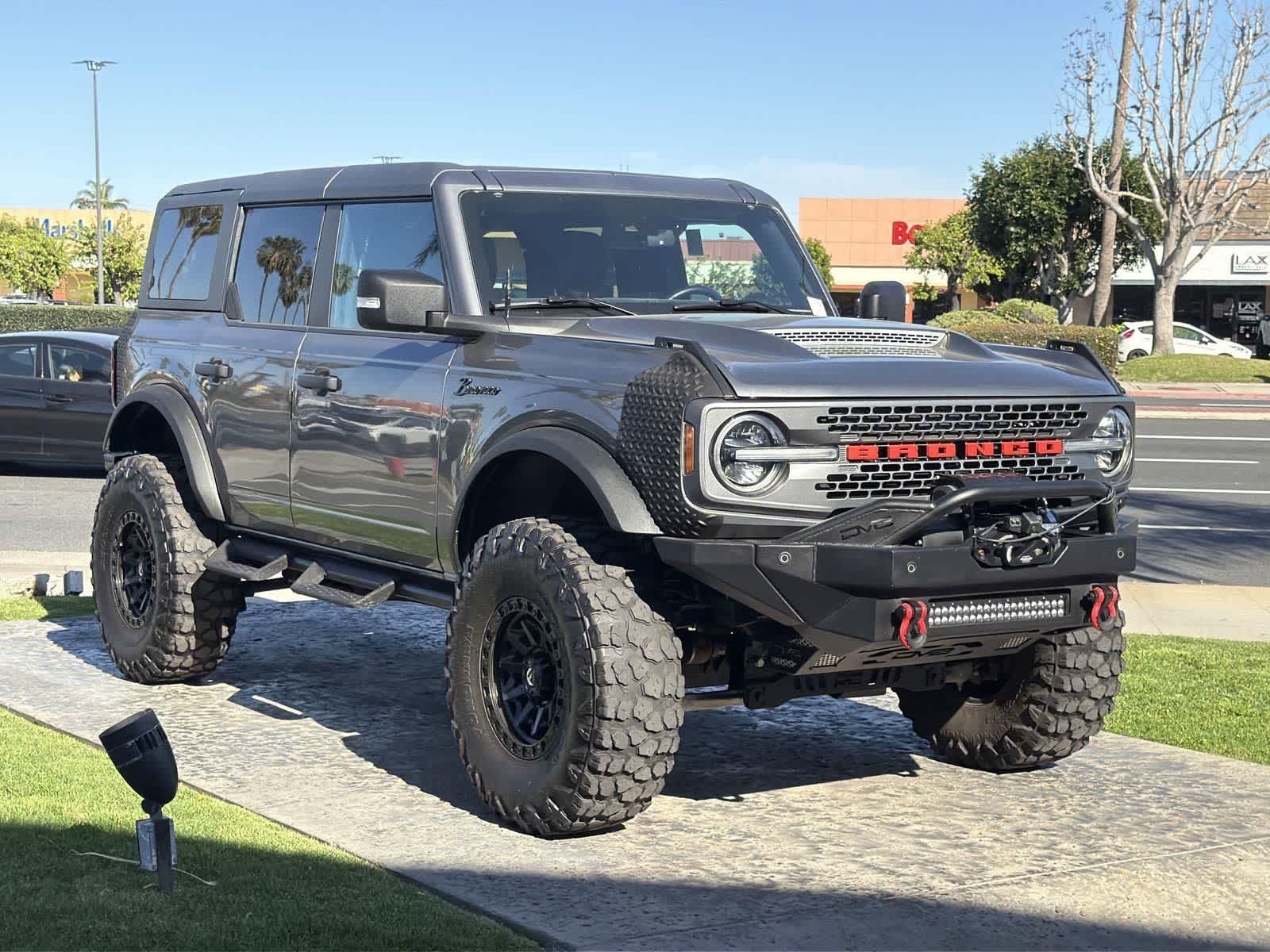 Thumbnail: 2023 Ford Bronco - 8