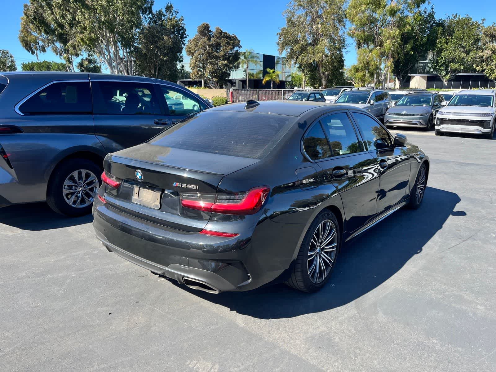 Thumbnail: 2020 BMW 3 Series - 3