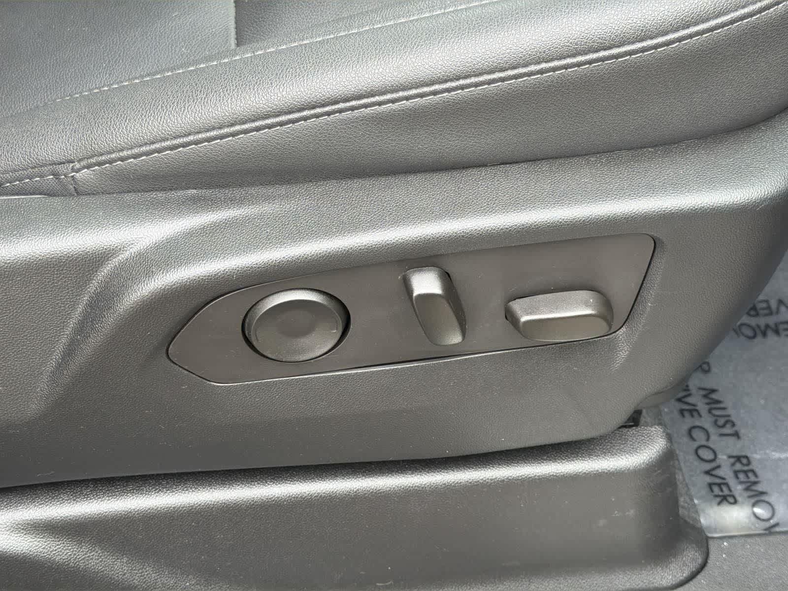 Thumbnail: 2023 Chevrolet Suburban - 37