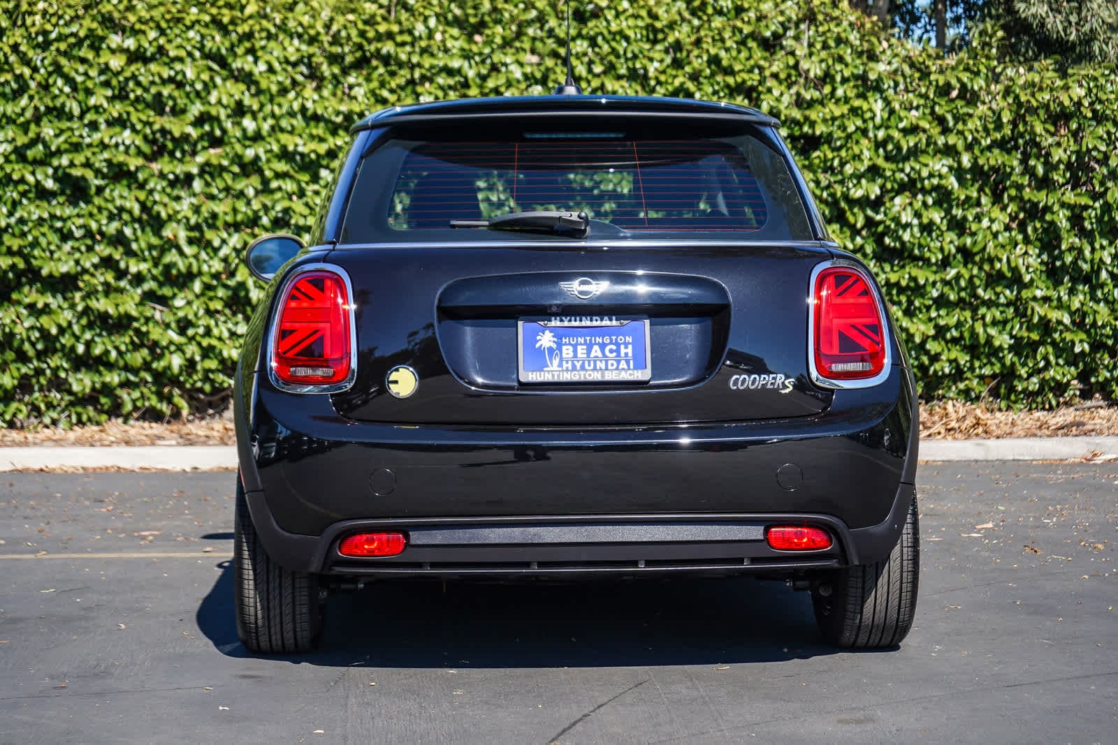 Thumbnail: 2022 MINI Cooper Hardtop - 5