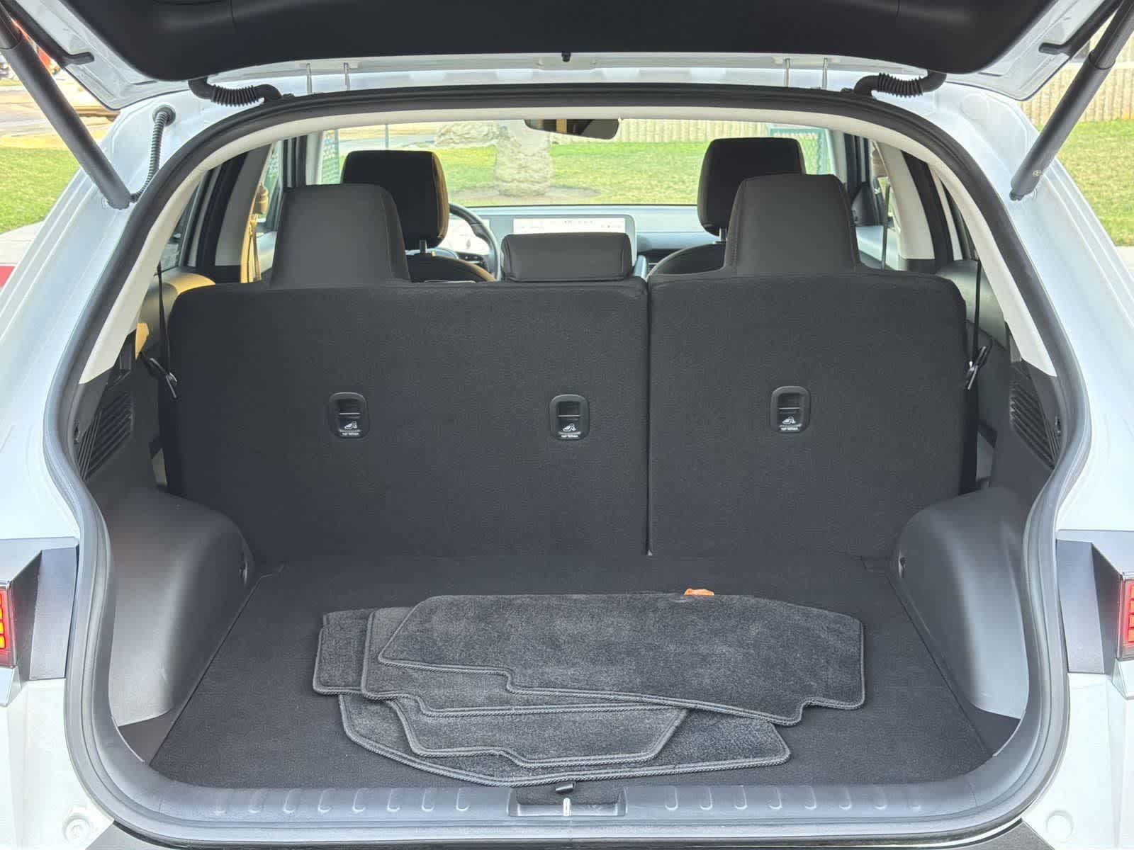 Thumbnail: 2024 Hyundai Ioniq 5 - 28