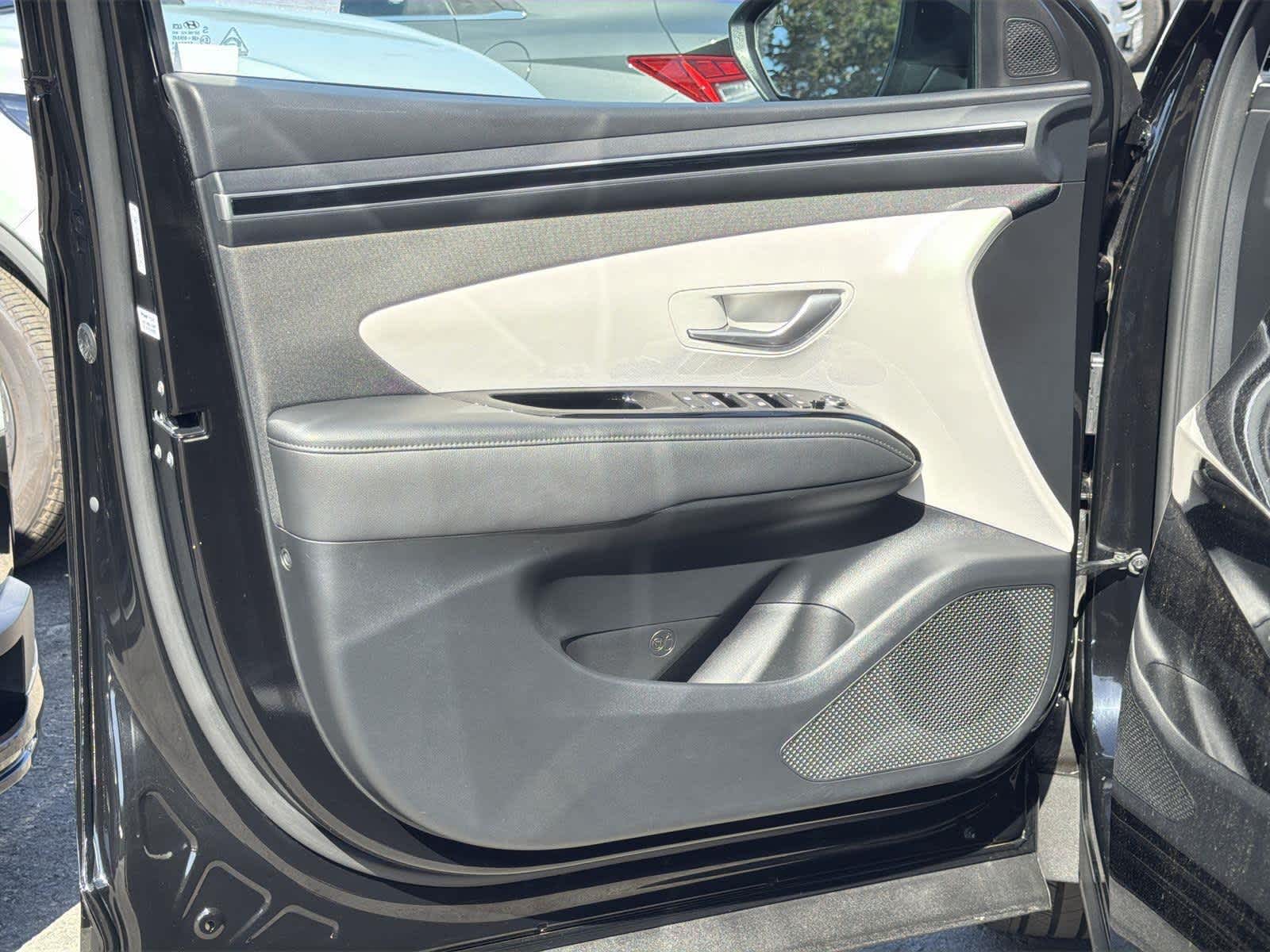 Thumbnail: 2023 Hyundai Tucson - 23