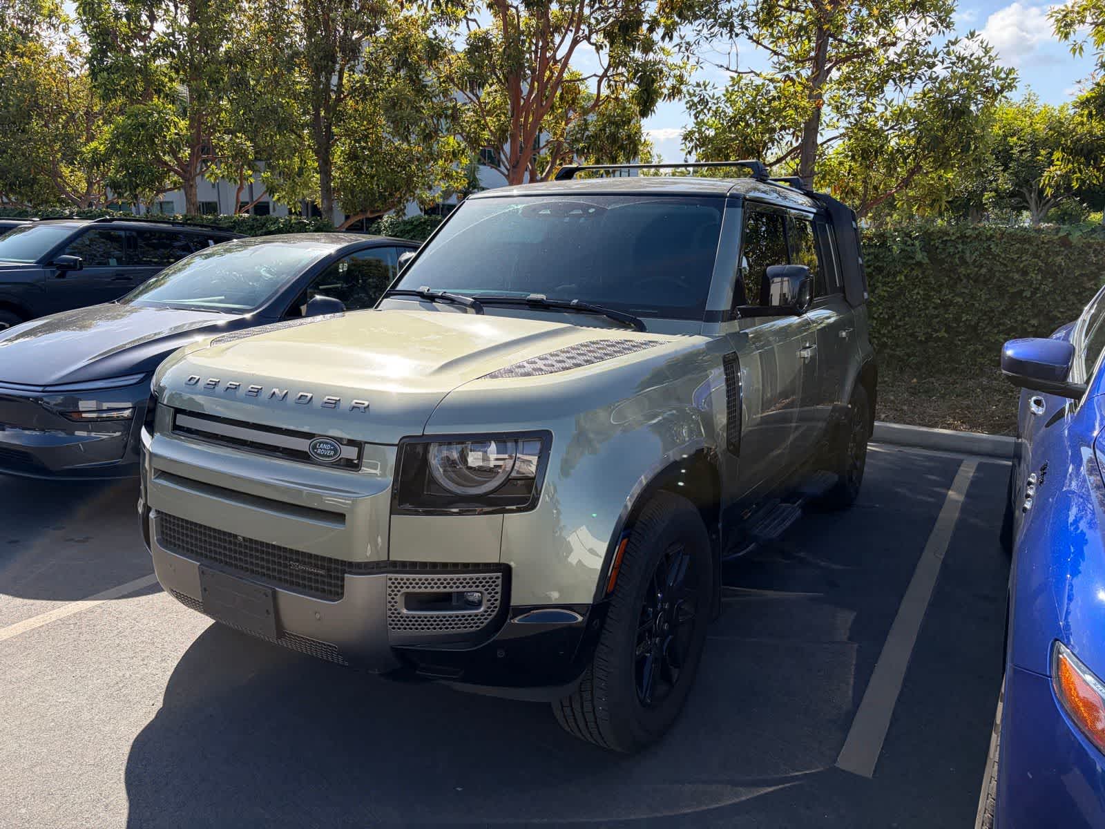 Thumbnail: 2023 Land Rover Defender - 1