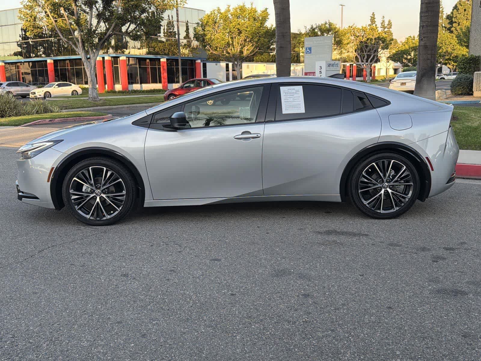 Thumbnail: 2024 Toyota Prius - 3