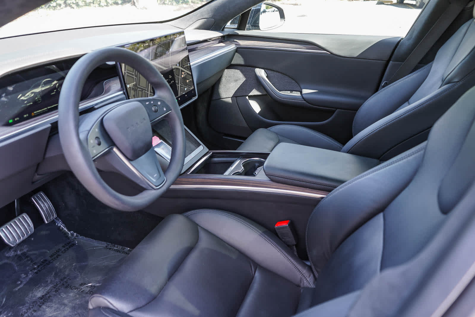 Thumbnail: 2023 Tesla Model S - 17