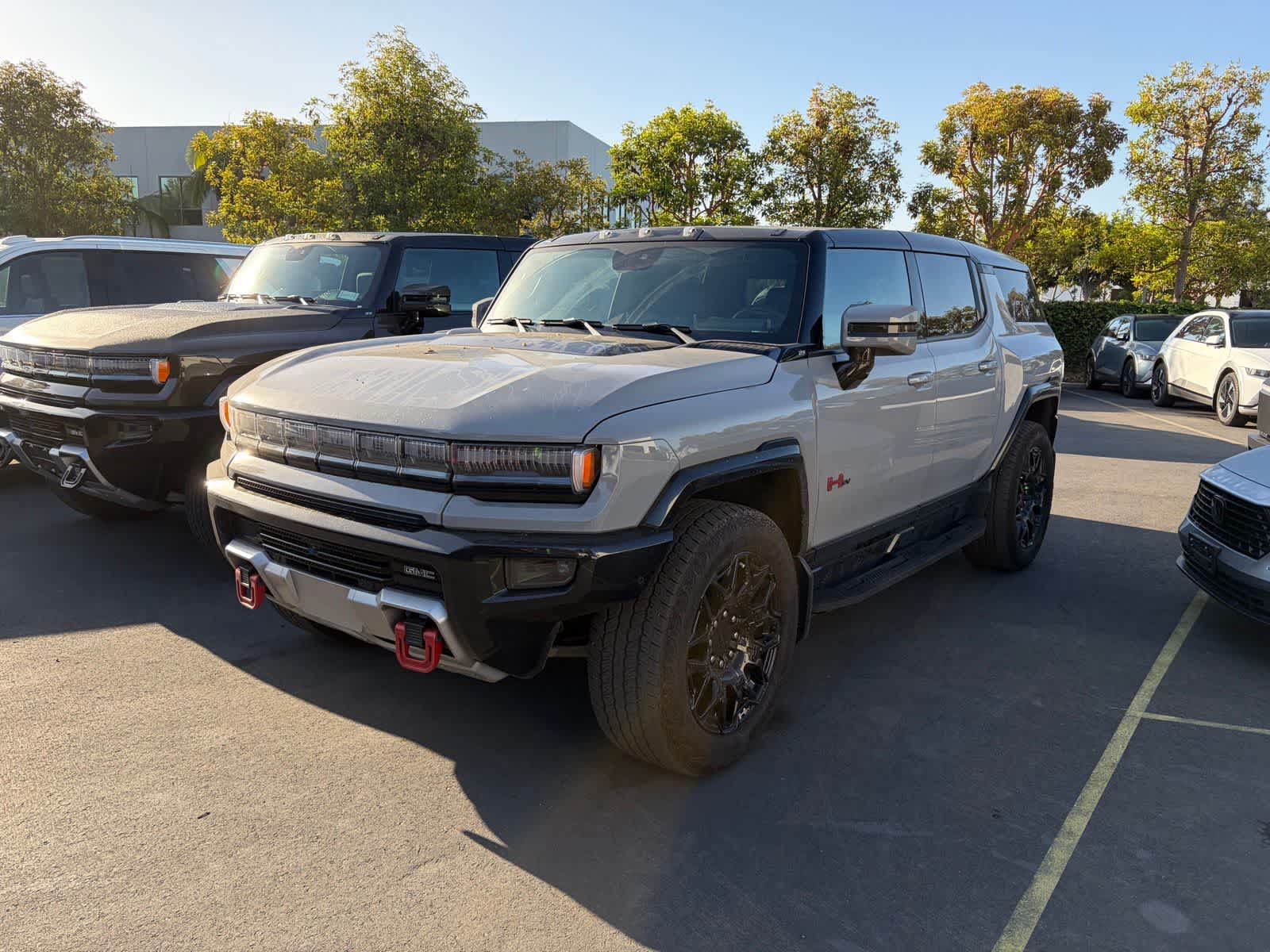 2025 GMC Hummer EV 2X -
                  Huntington Beach, CA