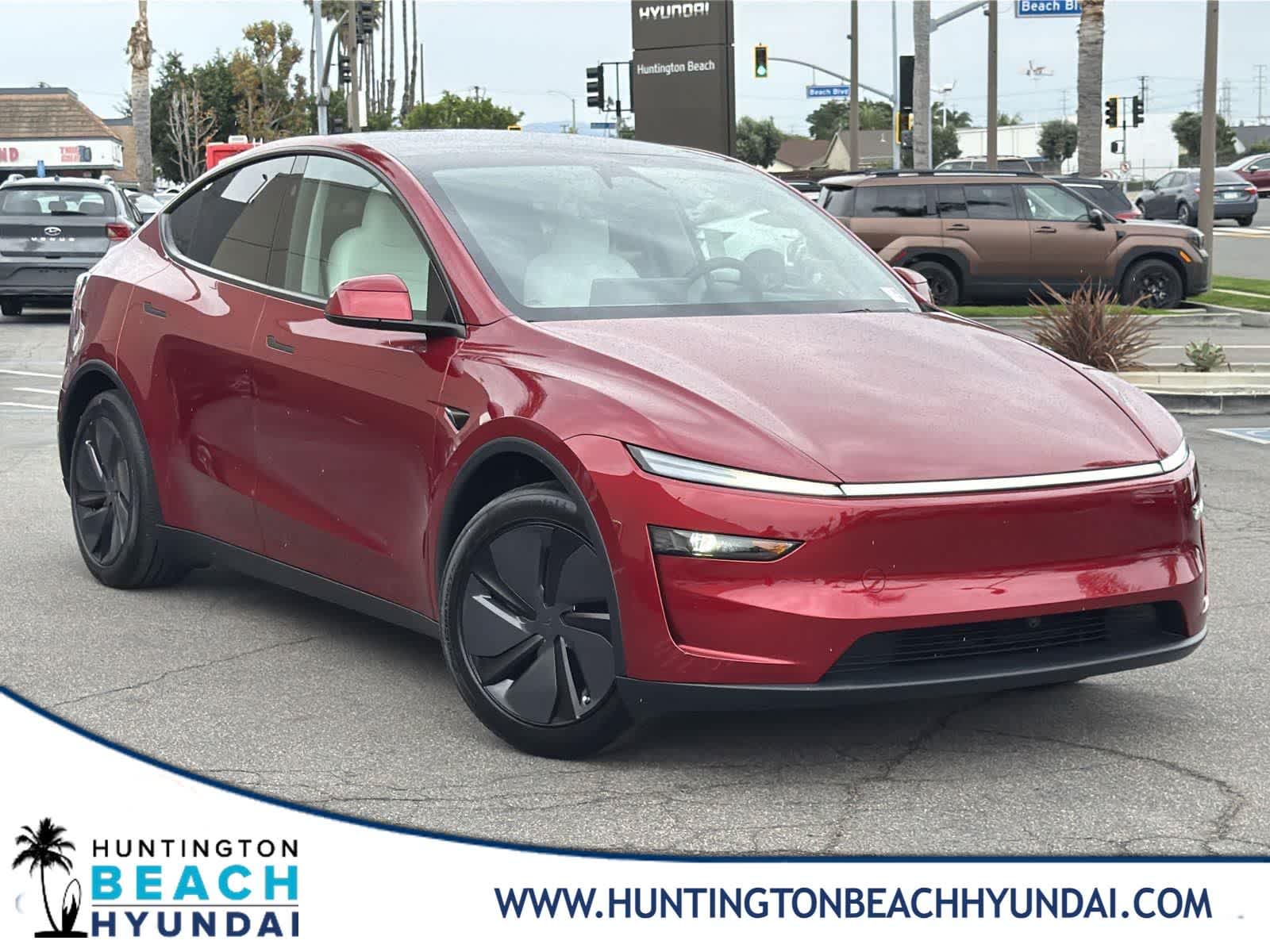 2026 Tesla Model Y Premium's photo