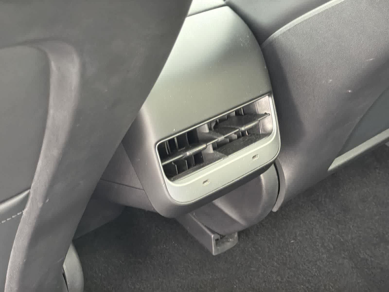 Thumbnail: 2020 Tesla Model 3 - 29