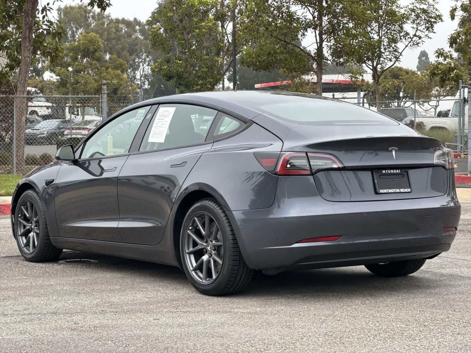 Thumbnail: 2022 Tesla Model 3 - 6