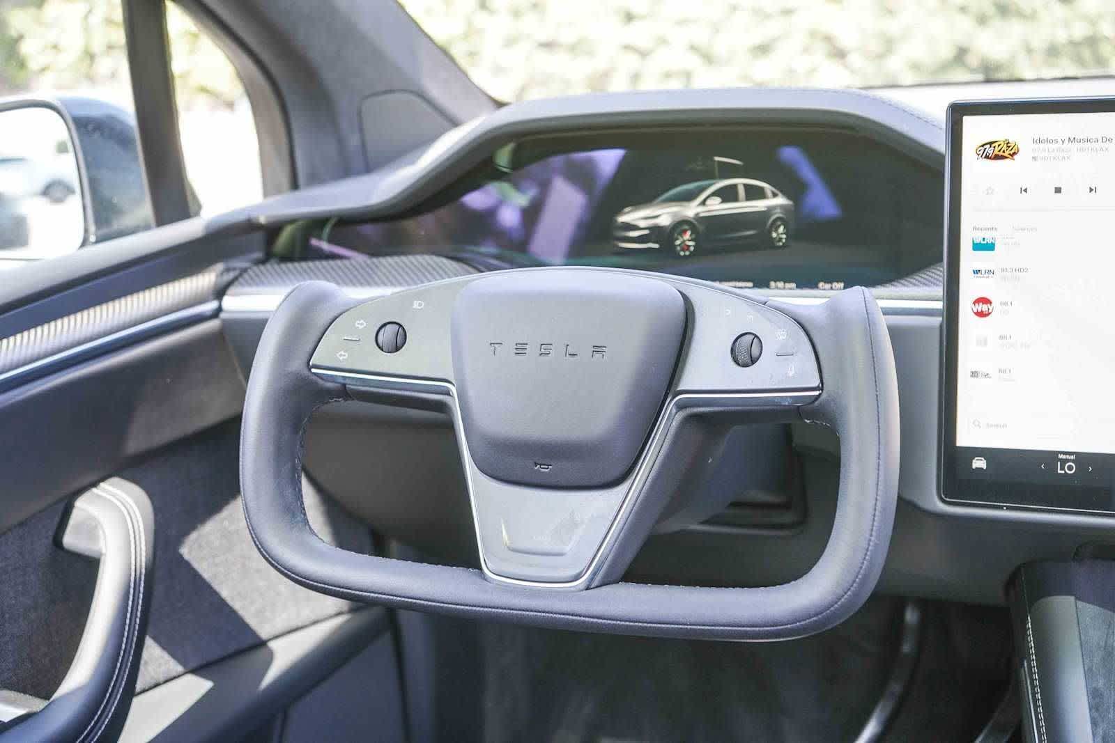 Thumbnail: 2024 Tesla Model X - 14