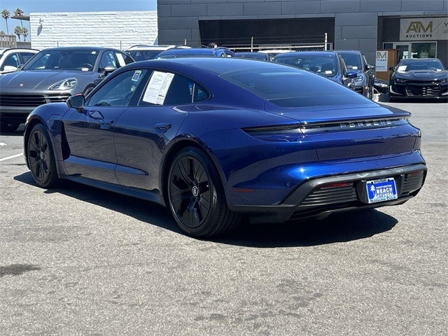 Thumbnail: 2021 Porsche Taycan - 7