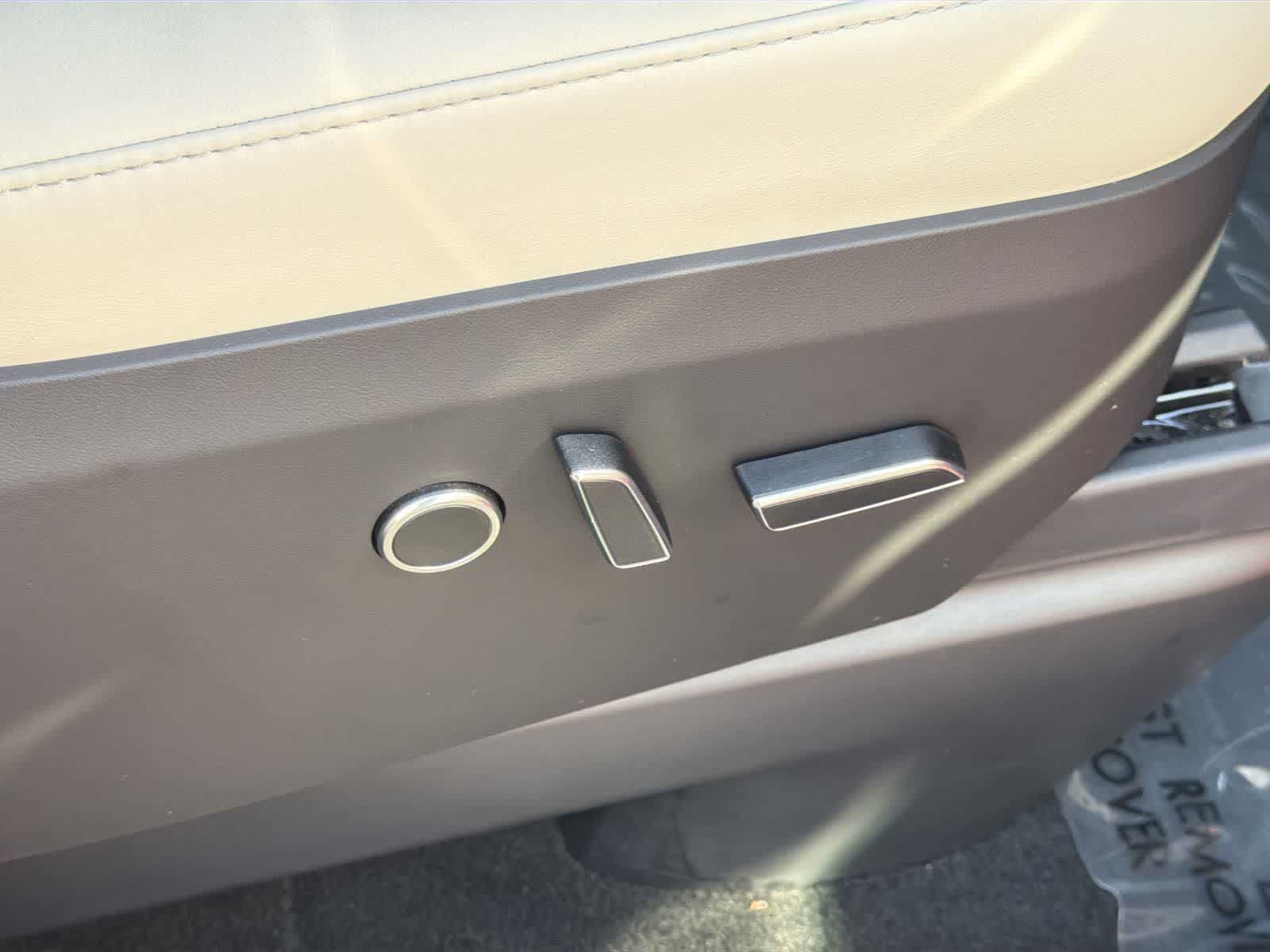 Thumbnail: 2024 Tesla Model X - 36