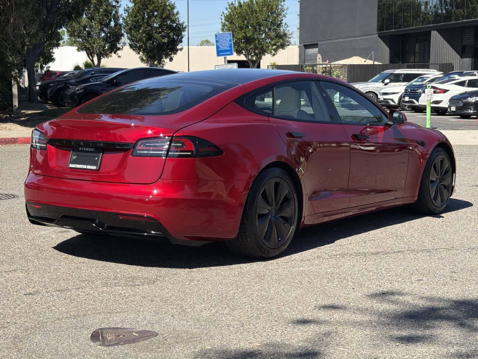 Thumbnail: 2023 Tesla Model S - 6