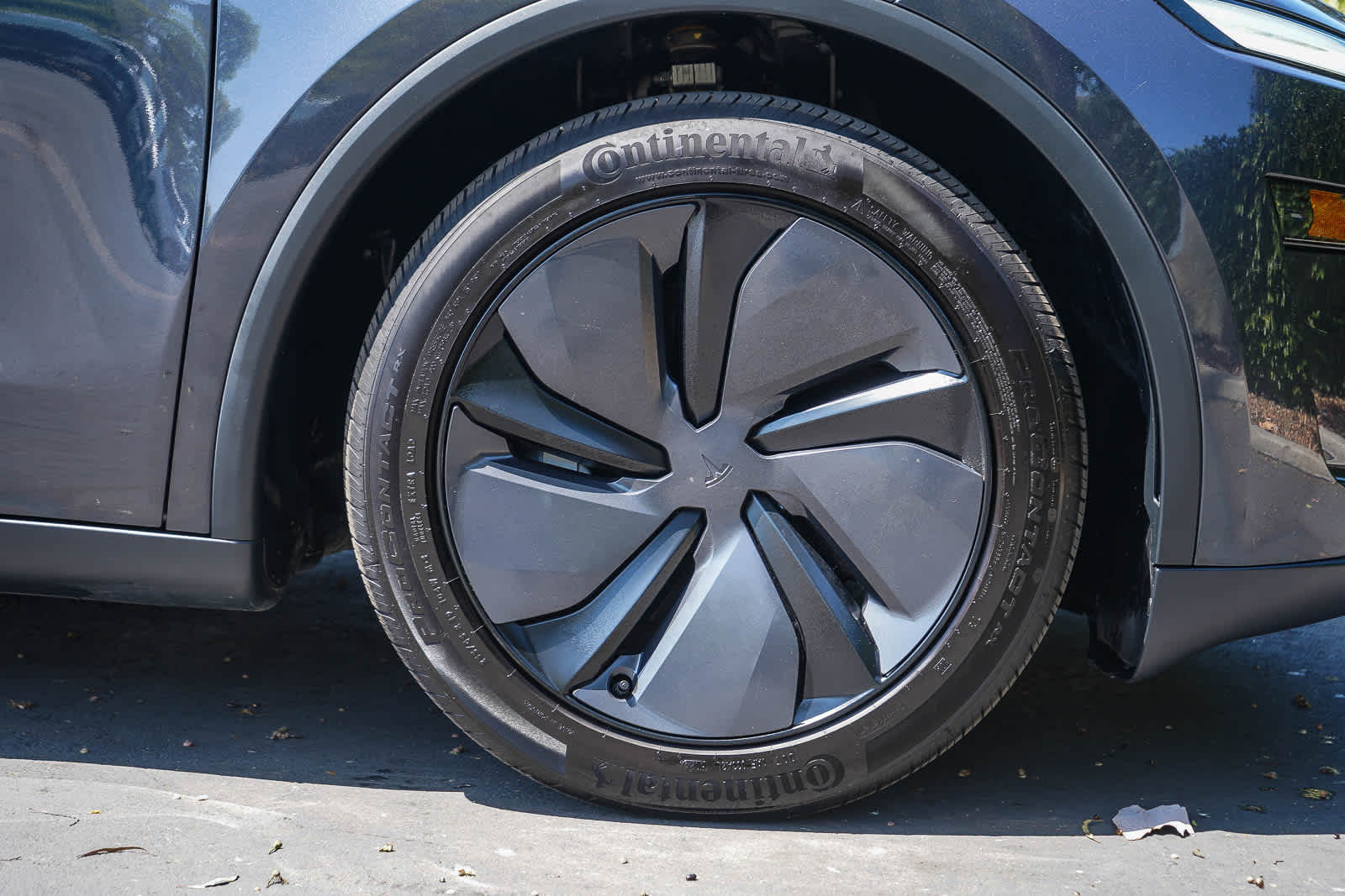 Thumbnail: 2026 Tesla Model Y - 9
