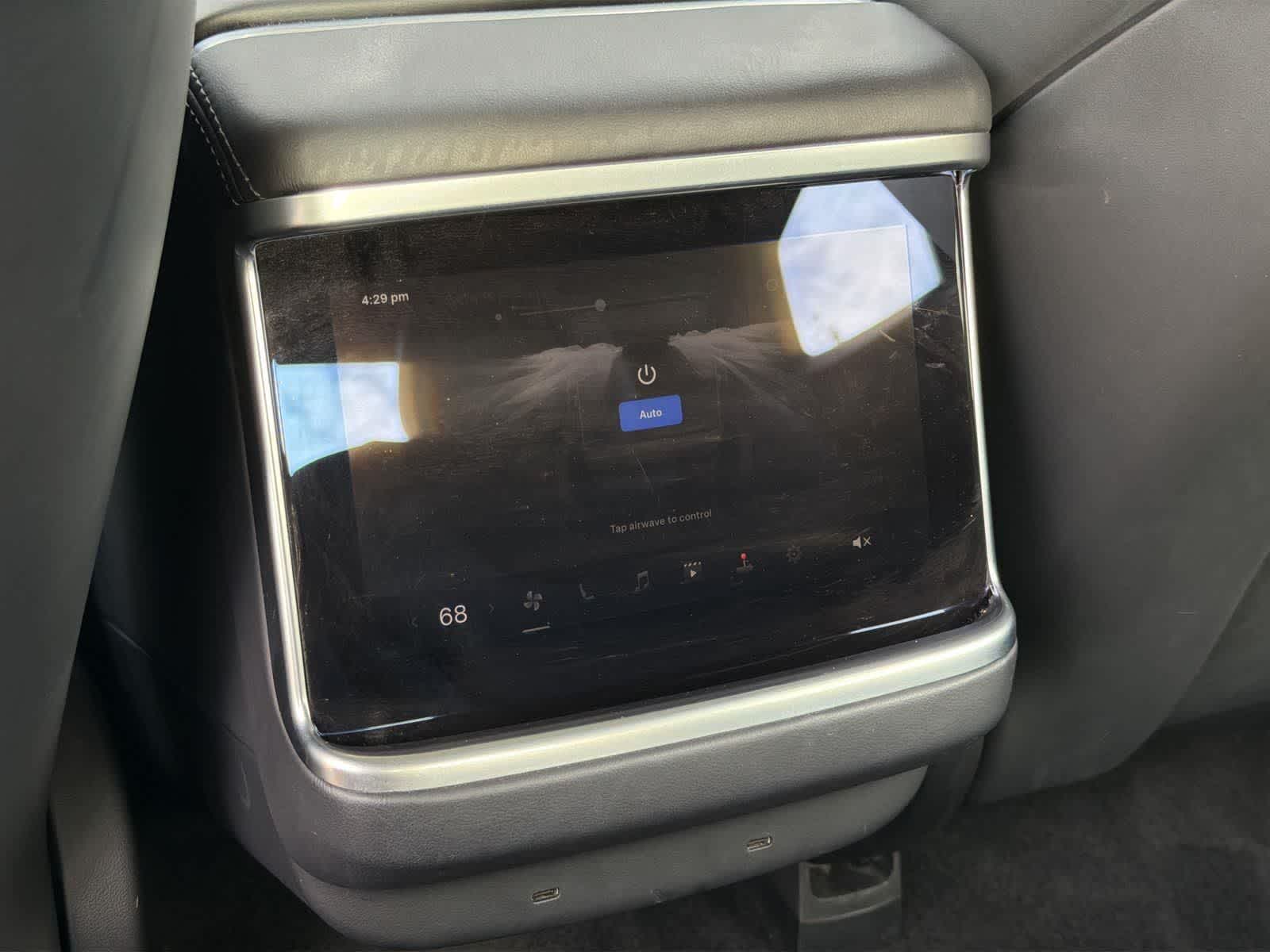 Thumbnail: 2022 Tesla Model S - 27