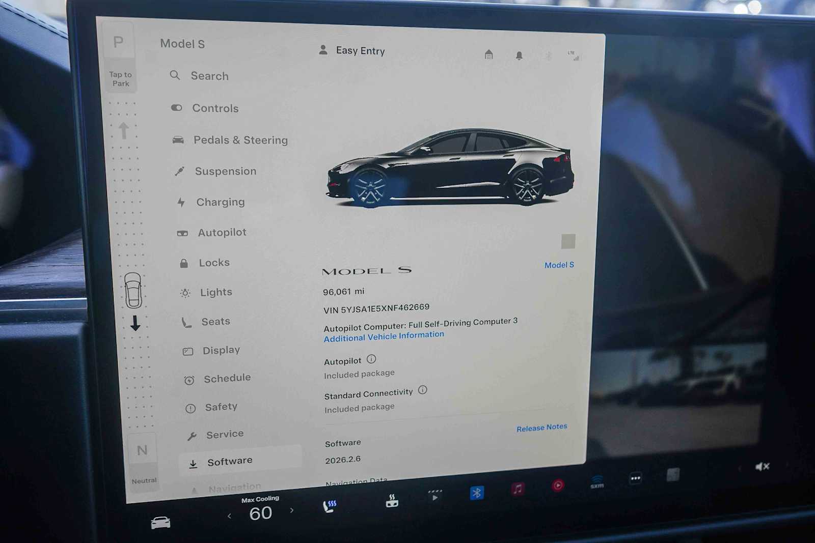 Thumbnail: 2022 Tesla Model S - 24