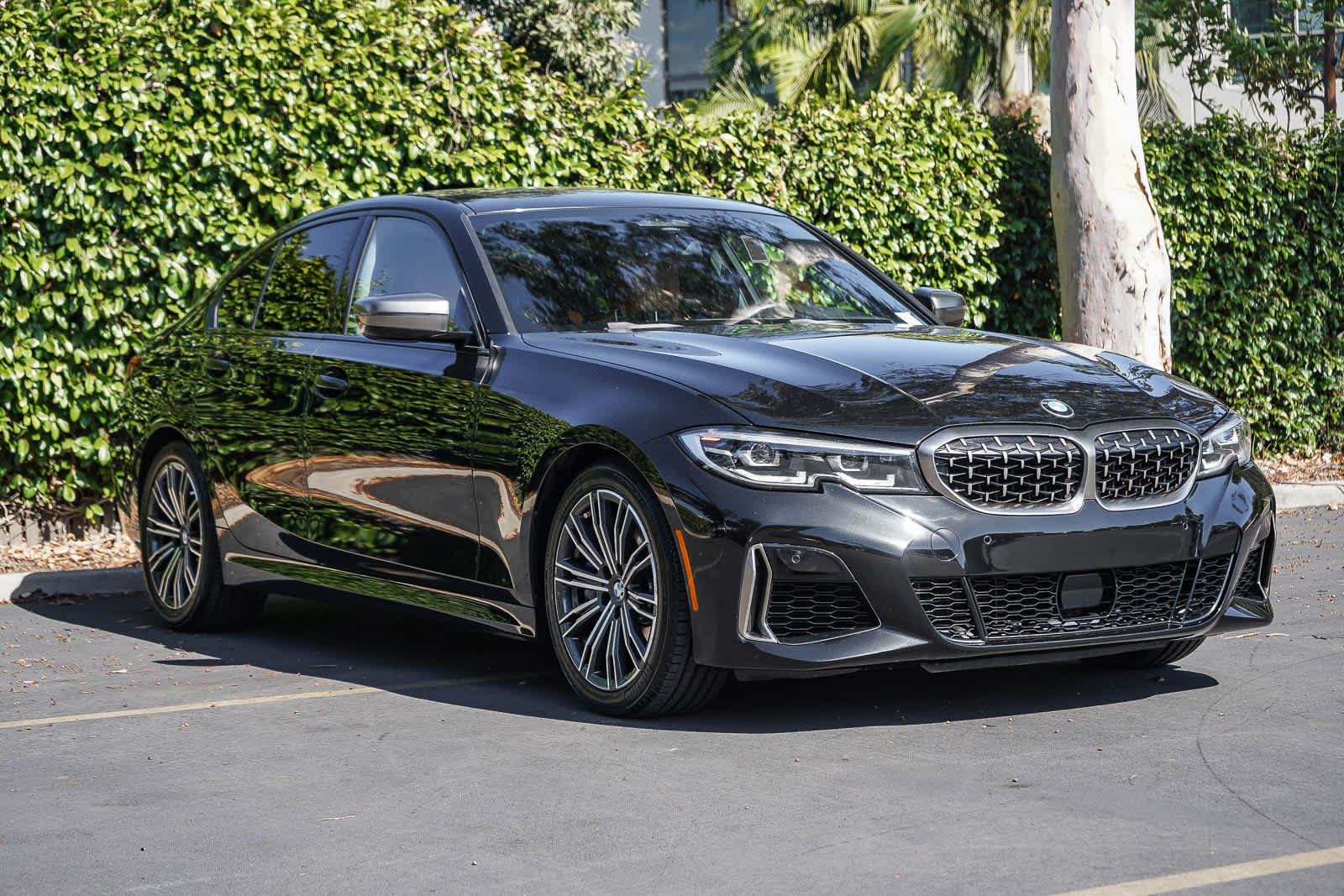 Thumbnail: 2020 BMW 3 Series - 3