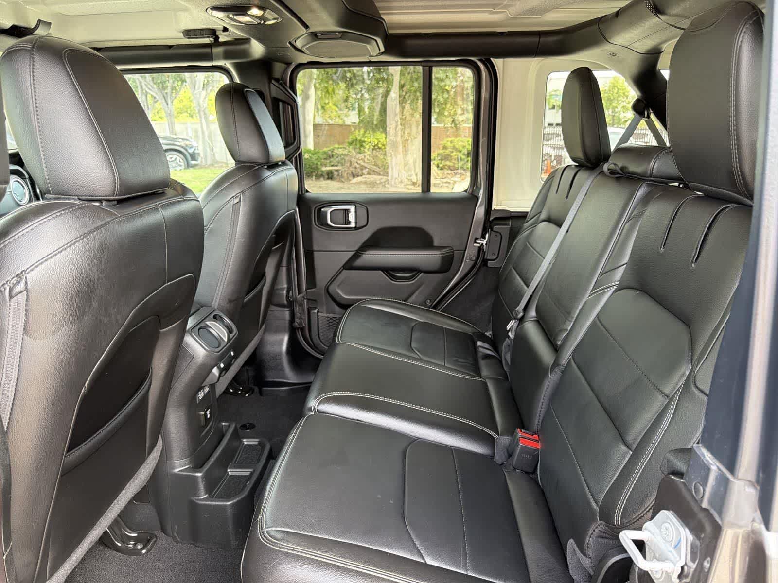 Thumbnail: 2022 Jeep Wrangler - 25