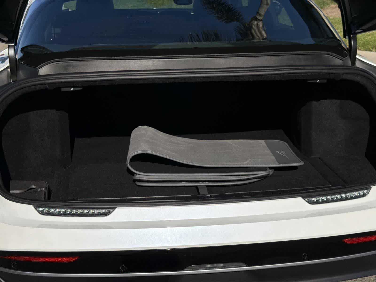 Thumbnail: 2024 Lucid Air - 29