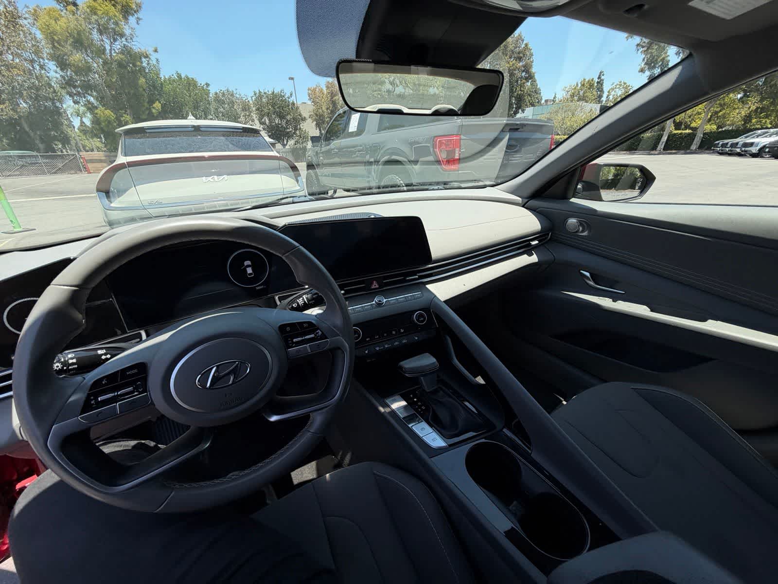 Thumbnail: 2023 Hyundai Elantra - 7