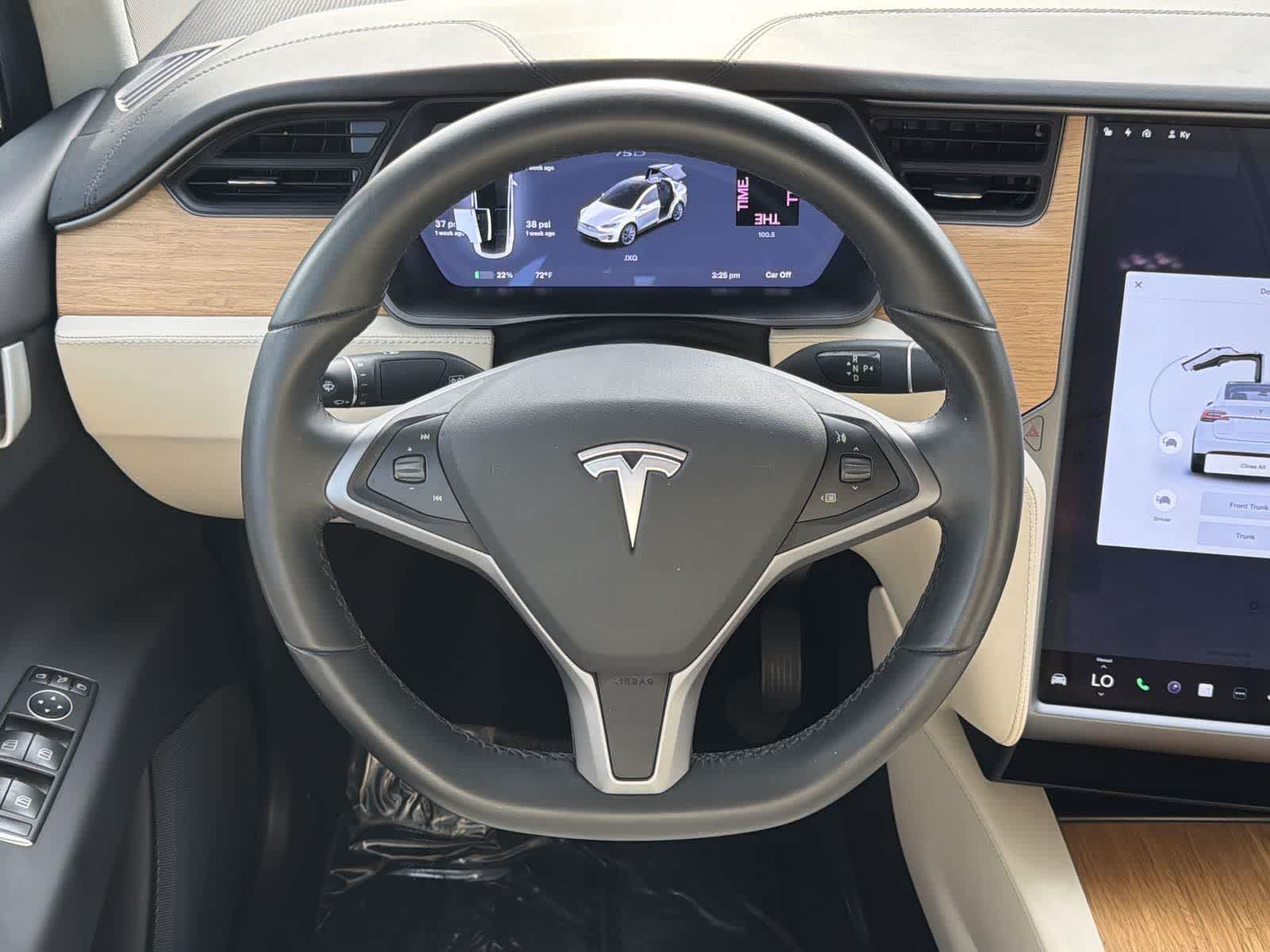 Thumbnail: 2018 Tesla Model X - 12