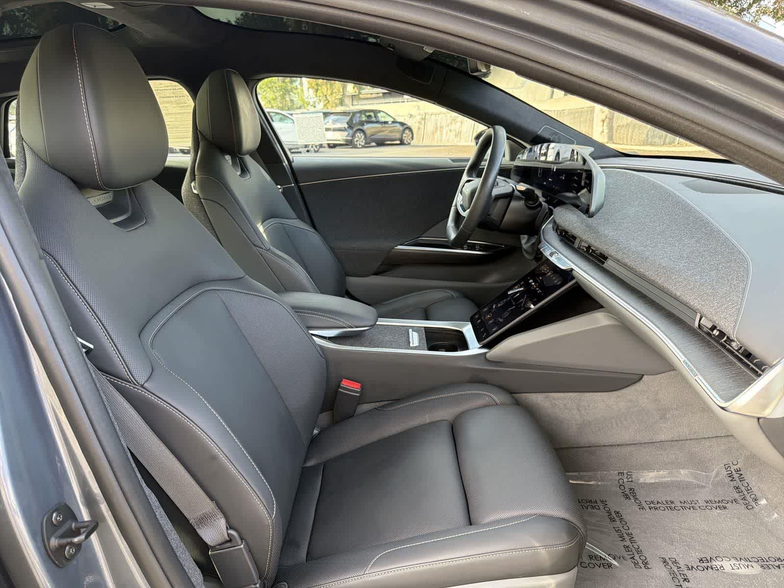 Thumbnail: 2024 Lucid Air - 34