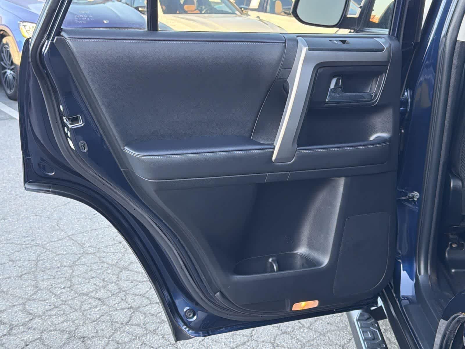 Thumbnail: 2022 Toyota 4Runner - 26