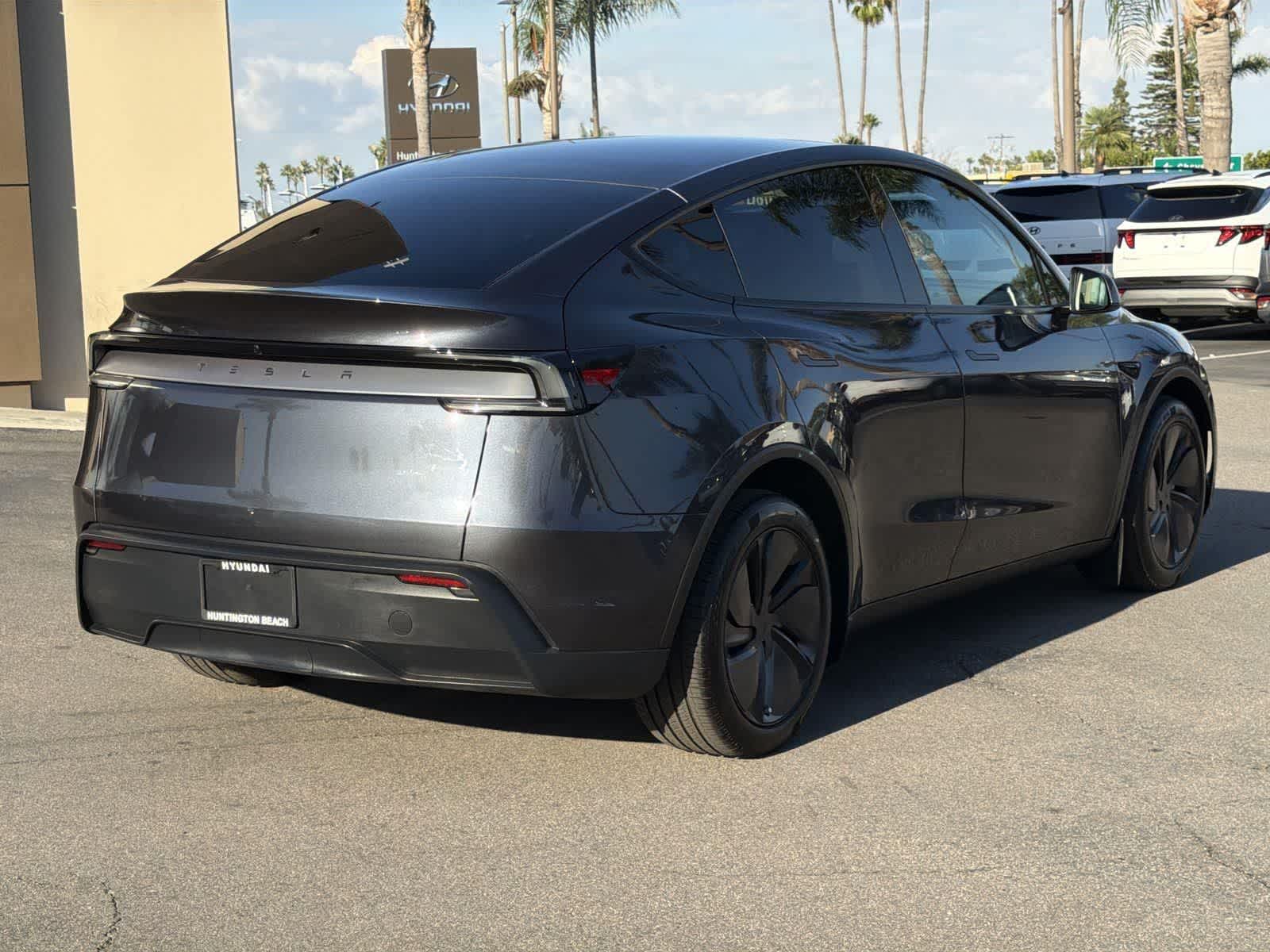 Thumbnail: 2026 Tesla Model Y - 4