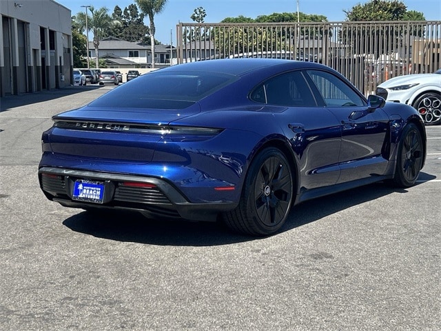 Thumbnail: 2021 Porsche Taycan - 5