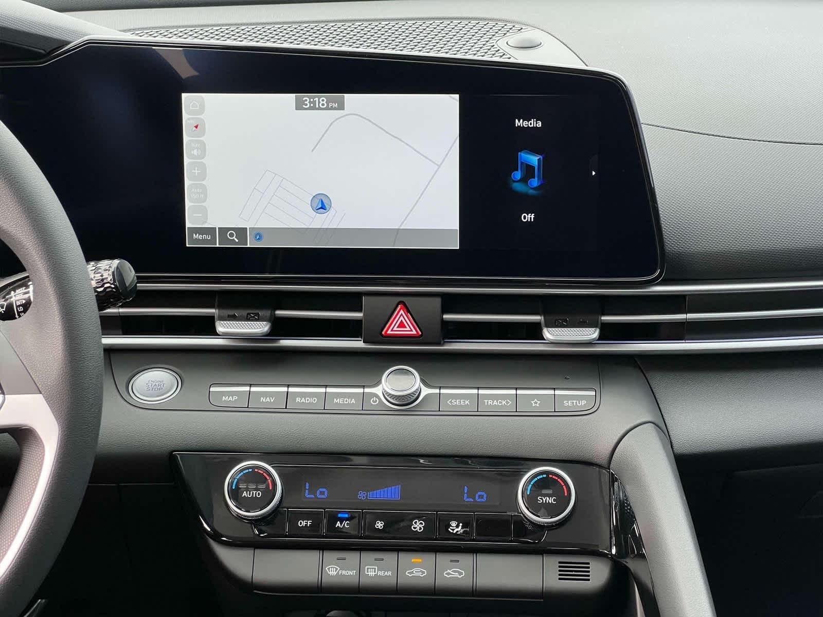 Thumbnail: 2025 Hyundai Elantra - 19