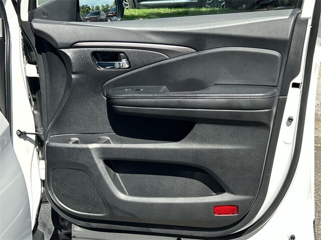 Thumbnail: 2021 Honda Pilot - 35