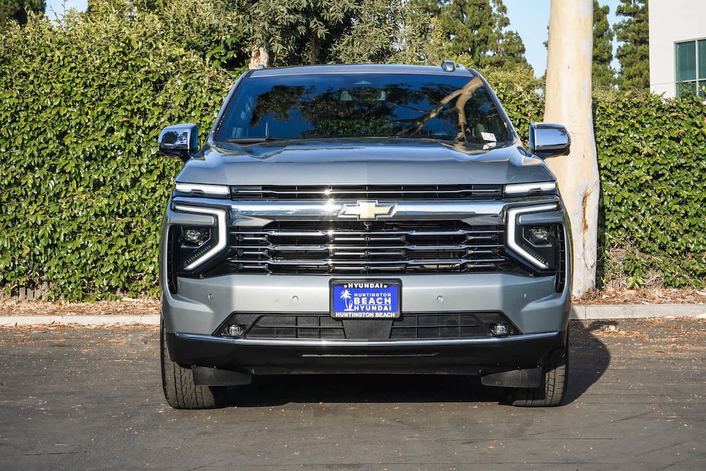 Used 2025 Chevrolet Suburban Premier SUV