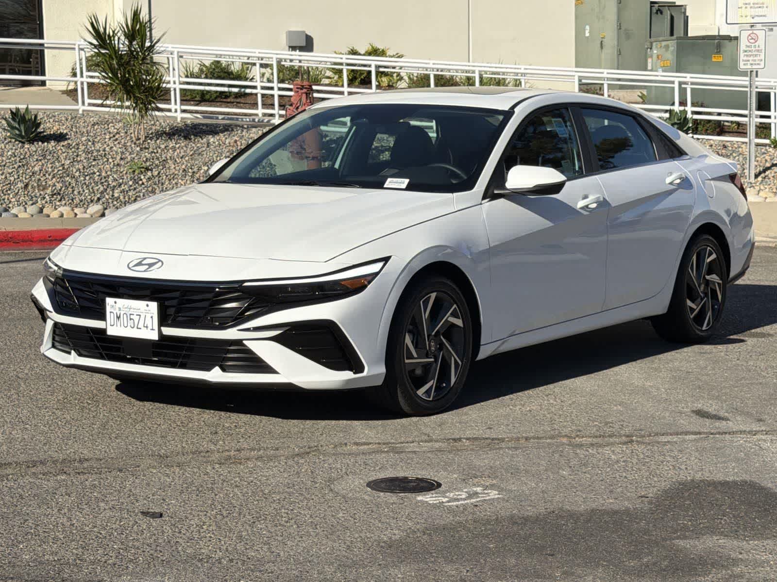 Thumbnail: 2025 Hyundai Elantra - 8