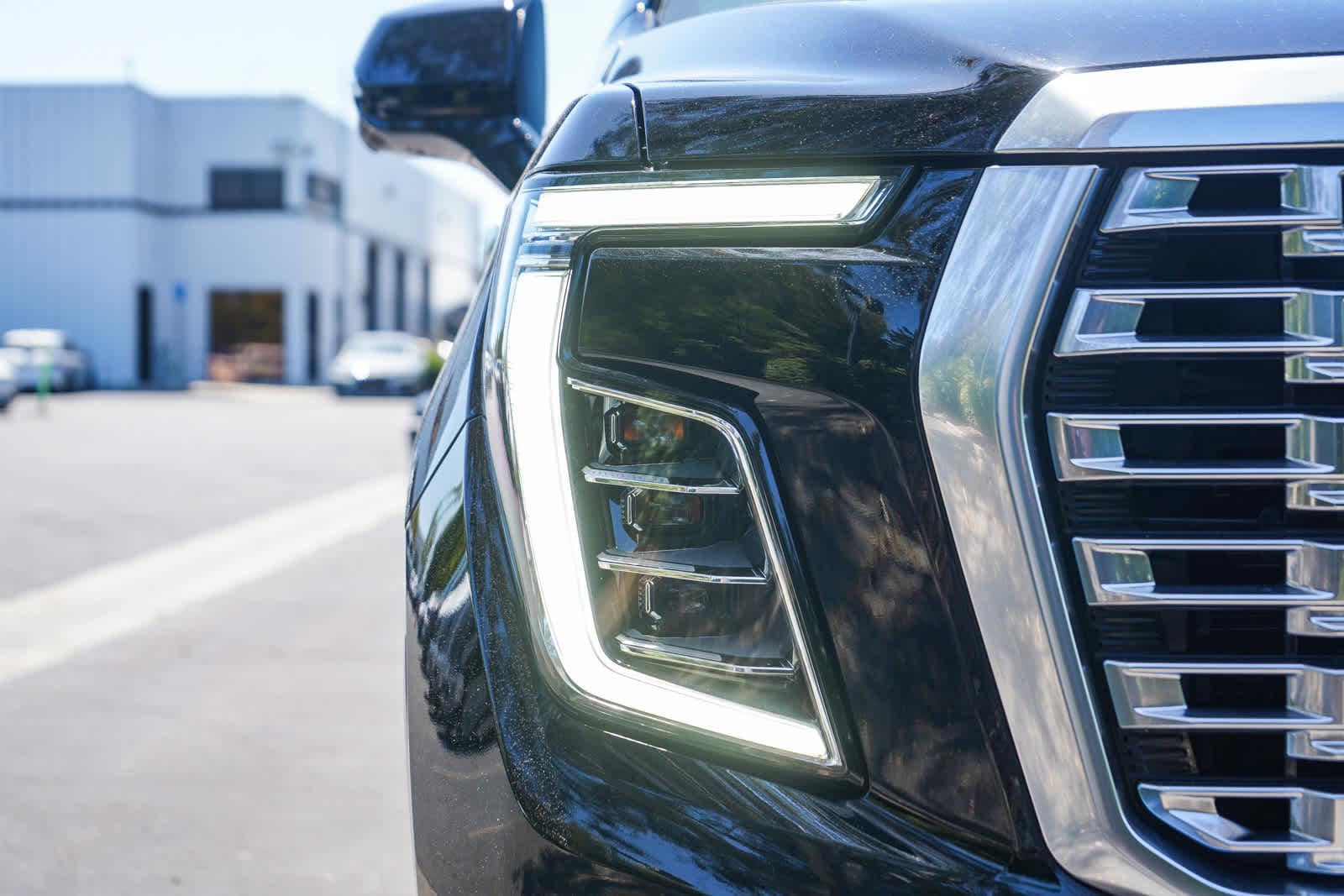 Thumbnail: 2025 GMC Yukon XL - 10