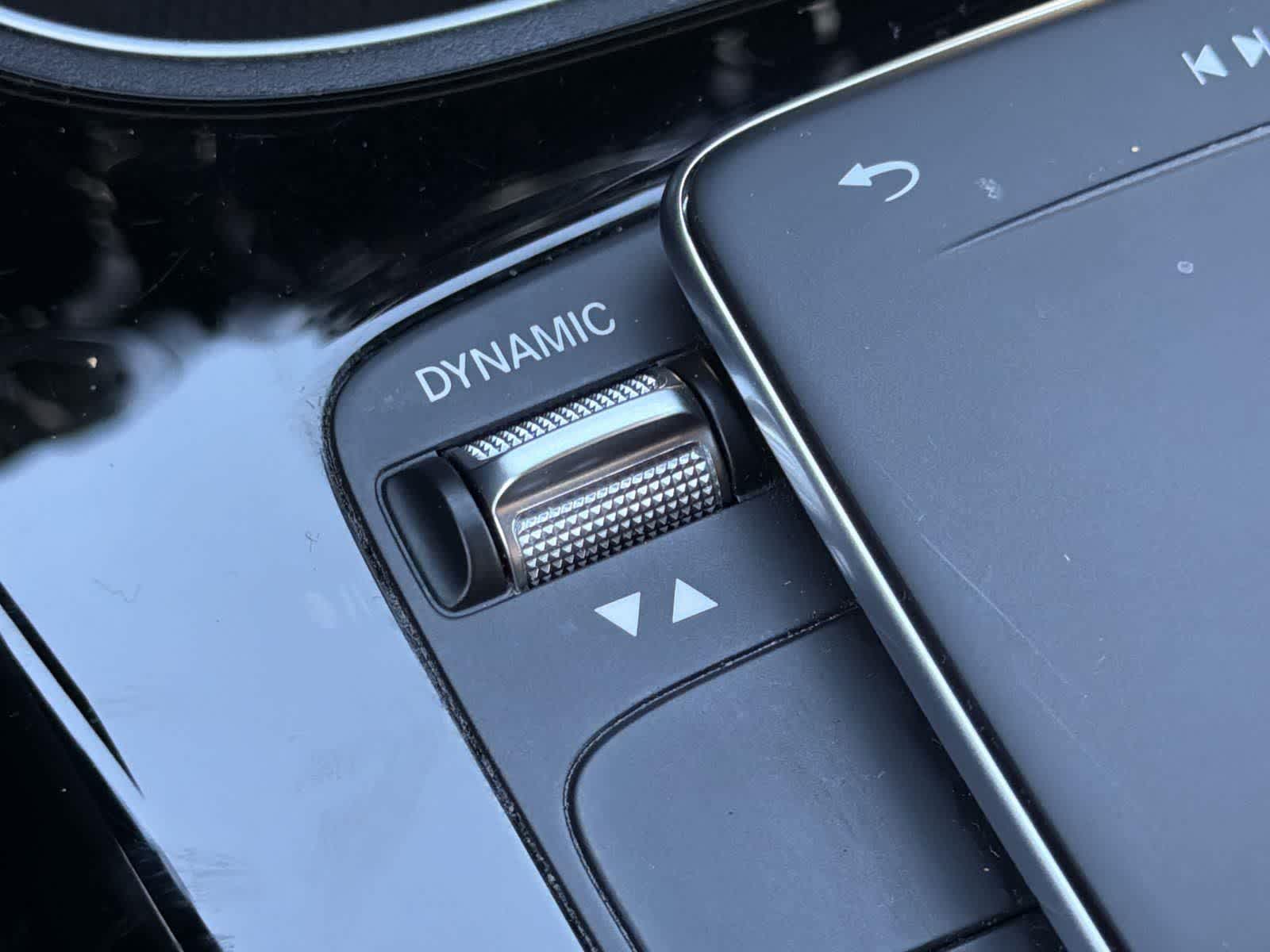 Thumbnail: 2023 Mercedes-Benz CLA - 21