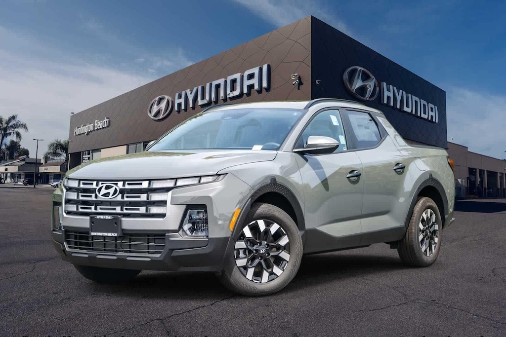 New 2026 Hyundai Santa Cruz SEL Activity FWD Truck