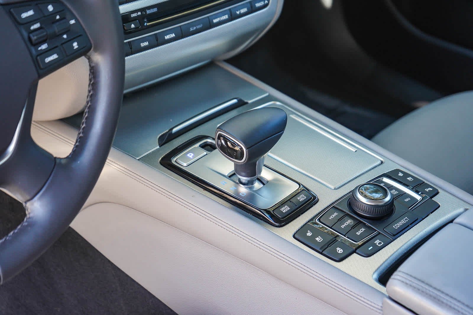 Thumbnail: 2019 Genesis G80 - 19