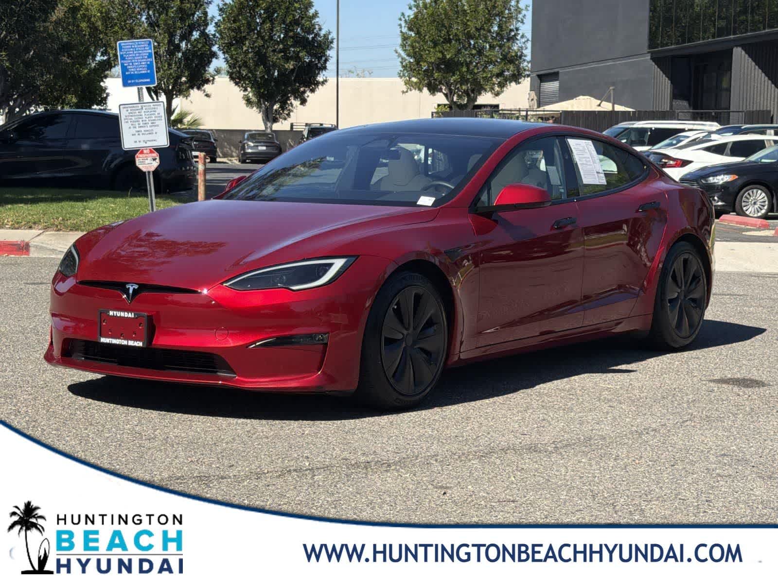 Thumbnail: 2023 Tesla Model S - 1