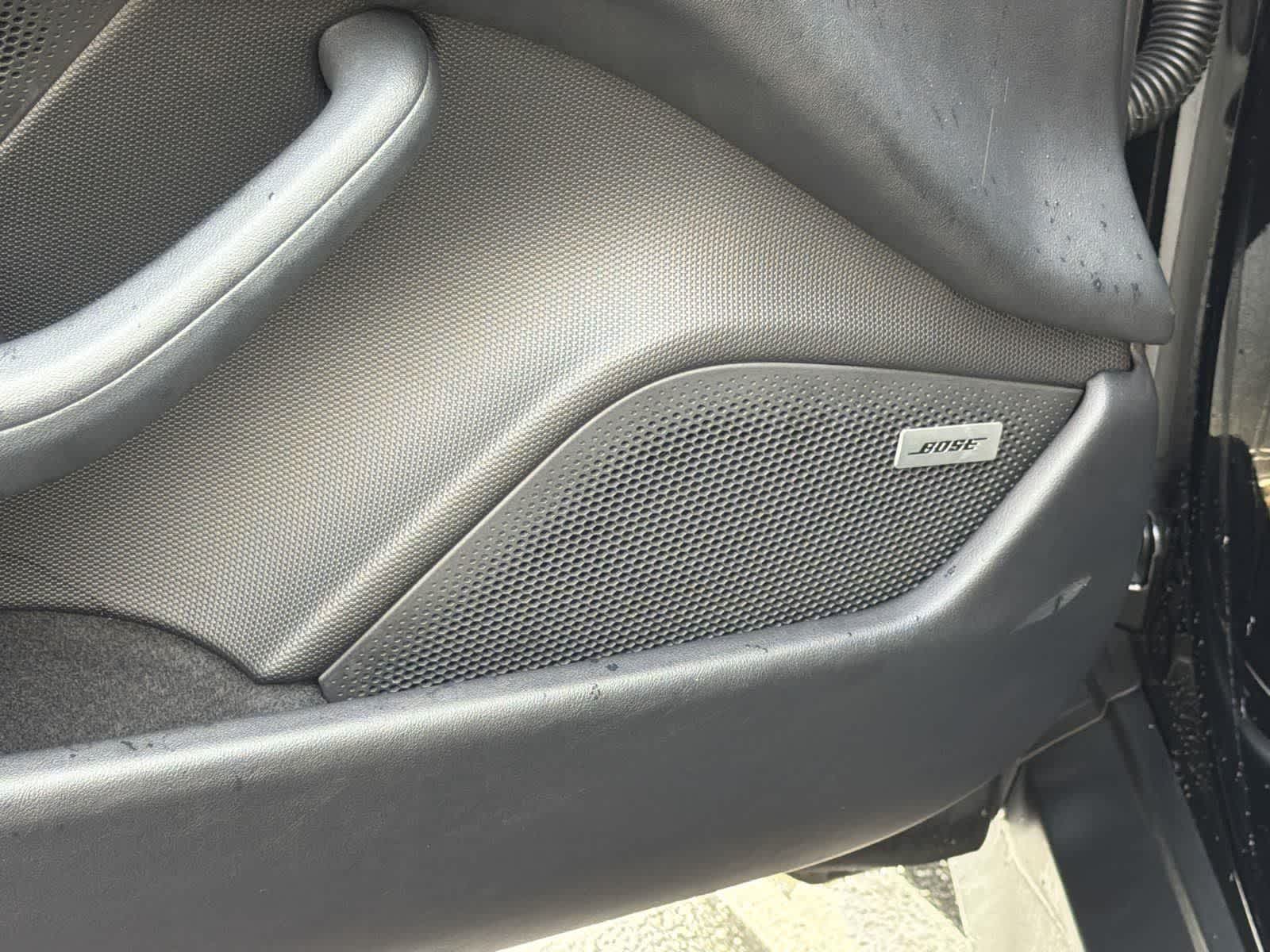 Thumbnail: 2022 Porsche Taycan - 23