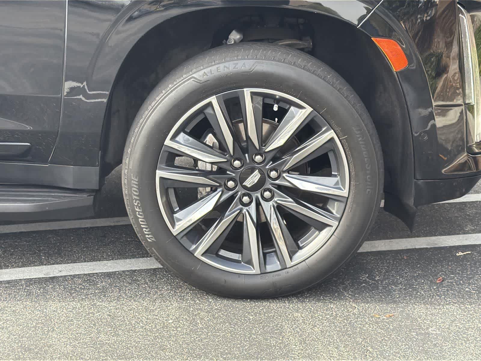 Thumbnail: 2023 Cadillac Escalade - 40