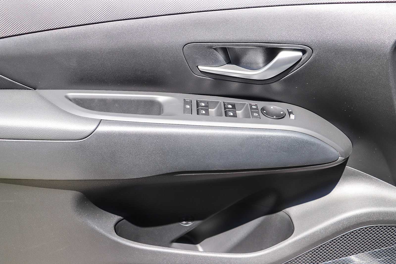 2026 Hyundai Tucson SE - Photo 18