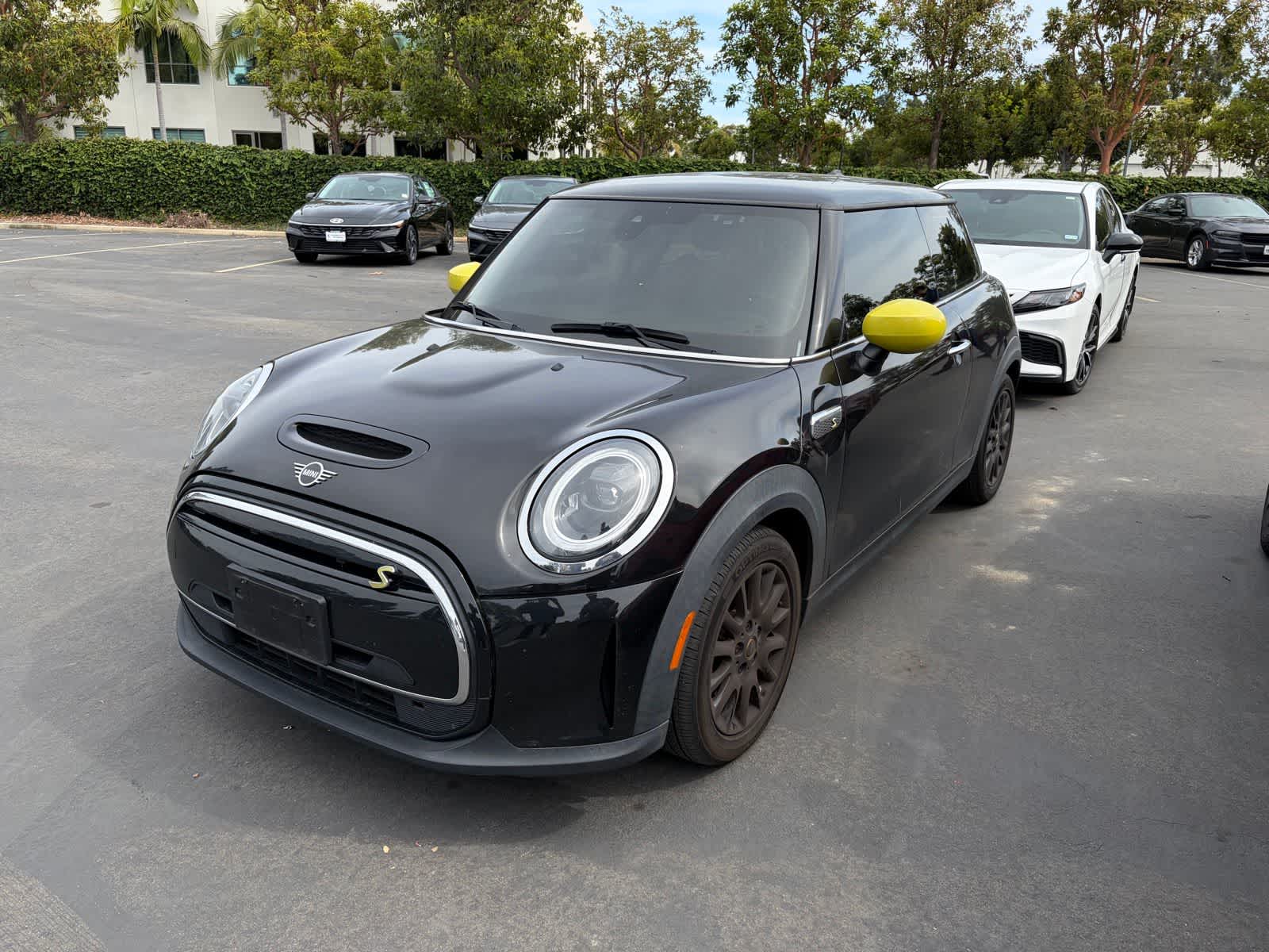 2022 MINI Hardtop 2 Door SE