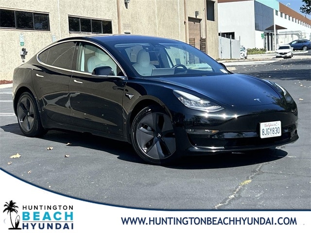 Thumbnail: 2018 Tesla Model 3 - 1