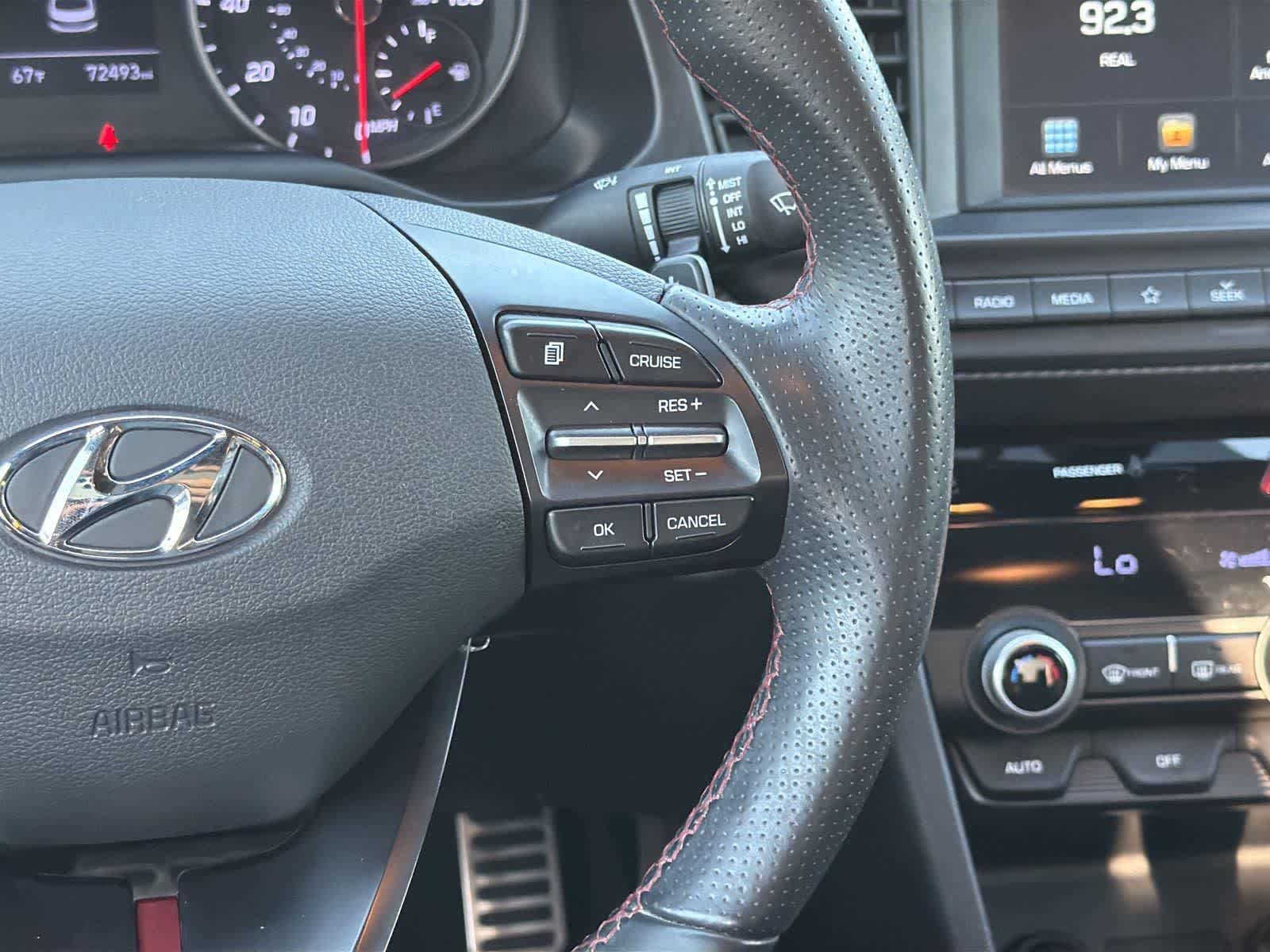 Thumbnail: 2020 Hyundai Elantra - 14