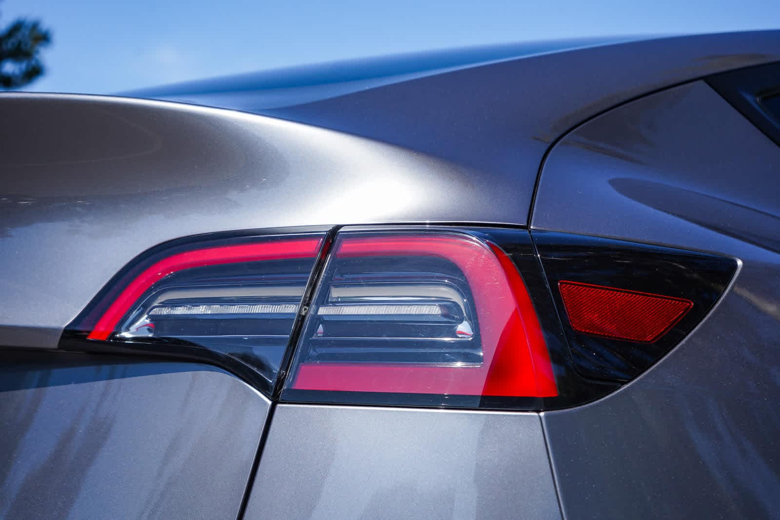 Thumbnail: 2025 Tesla Model Y - 7