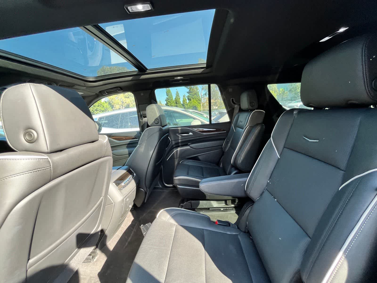 Thumbnail: 2024 Cadillac Escalade - 5